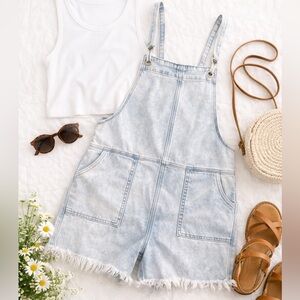 Mimé Light Wash Denim Overall Shorts Frayed Hem Bib Shortalls Size M Summer